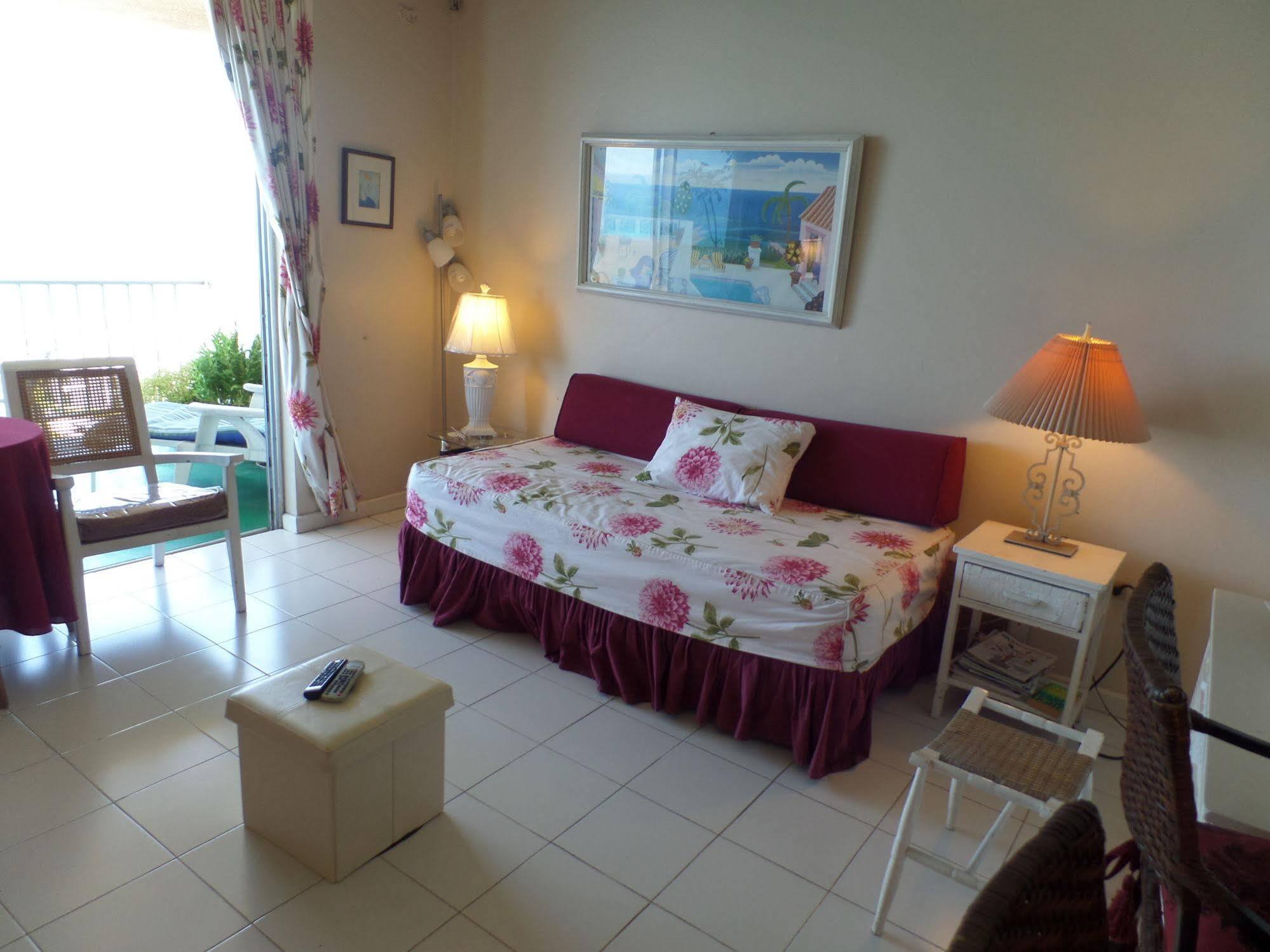 Beach Condos -Montego Bay Club Beach Resort Exteriör bild